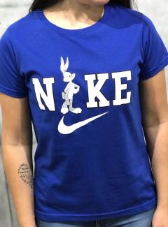 Camiseta Nike - 319