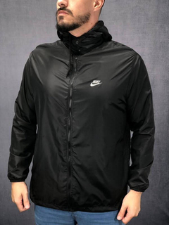 Corta vento Nike Forrado - 255
