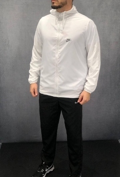 Conjunto corta vento - 259