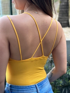 Blusinha alcinha detalhada - 092 - Roupa Feminina / Roupa Masculina / Lingerie | Alpha Store