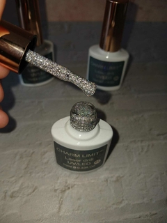 ESMALTE REFLECTIVO TONO O1 CHARM LIMIT - comprar online
