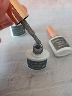 ESMALTE REFLECTIVO TONO O1 CHARM LIMIT