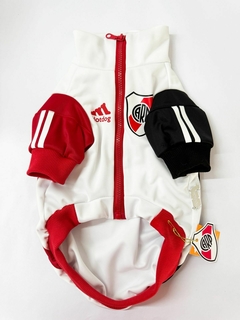 Campera Deportiva River - comprar online