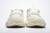 Adidas Yeezy 500 “Bone White'' na internet