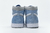 Air Jordan 1 Retro High OG "Hyper Royal" na internet