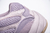 Adidas Yeezy 500 “Soft Vision” na internet