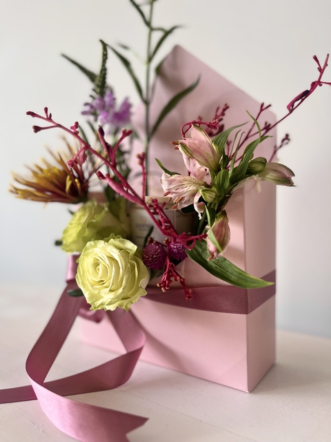 Envelope Flores & Vela Aromática