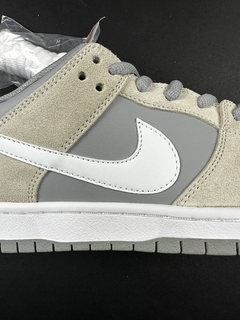 Dunk Low SB | Summit White Wolf Grey - Loja Tuko