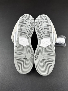 Dunk Low SB | Summit White Wolf Grey - comprar online