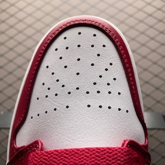 Air Jordan 1 Low | Cardinal na internet