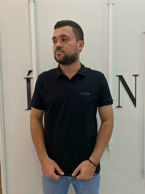 Gola Polo Acostamento Letreiro no Peito