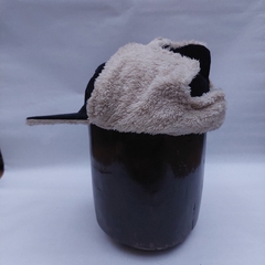 HAT-DOGS | BLACK PANA en internet