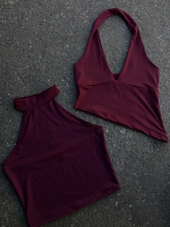 Top cherry cuello alto