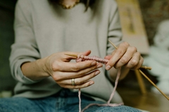 Banner de la categoría SWEATERS & CHALECOS