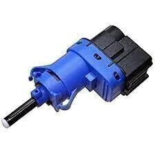 0141789 INTERRUPTOR FRENO MAZDA 4 TERMINALES 3 SPORT 2012; 5 06-10, 13-14; 6 2014; CX-5 13-14; MX-5 MIATA 2009 41789