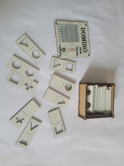 Dominó formas vazado braile