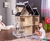 Casa De Bonecas Escala Barbie Modelo EMILY CREM - DARAMA na internet