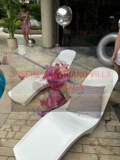 reposera de fibra de vidrio solarium playa humeda colores ENVIO A CARGO DEL COMPRADOR - piscinas mariano