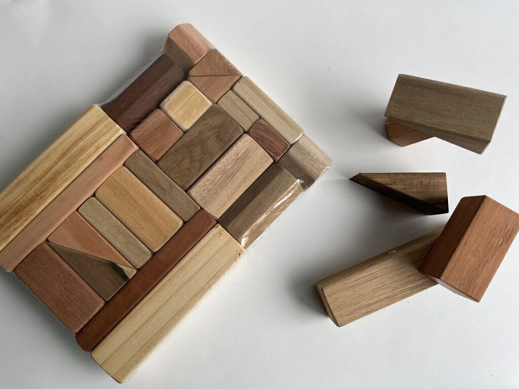 Bloques de madera natural termocontraidos x25