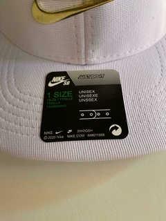 GORRA PREMIUM Nike en internet