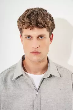CAMISA LINO BADGER GRIS - comprar online