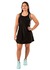 Vestido deportivo Wilson Training XII para mujer en color negro, mostrado en modelo de pie sobre fondo blanco.