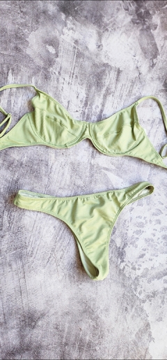 conjunto bikini Nora