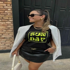 T-shirt Feminina SUNDAY REF. AU001 - comprar online
