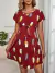 Vestido con cinturón con estampado de pluma de cuello con abertura de ojo en internet