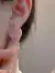Pendientes largos con corazón en internet