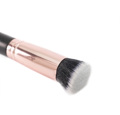 Brocha Individual Kabuki Pequeña P109 - comprar online