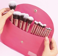 Kit de Brochas PINK ROSE - comprar online