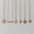 Colar plaquinha Fases da Lua dourado Gianna - comprar online