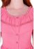 Vestido  na cor Rosa claro, com babados na gola, botões frontais e saia rodada, malha poliéster.