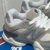 New Balance 9060 - Cinza e Bege - comprar online