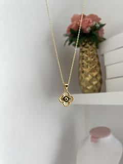 Cadena trébol dorado