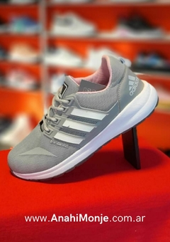 ADIDAS GD - FALCON - Anahi Monje
