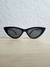 Óculos de Sol Kids Feminino Gatinho Preto com Hastes Vermelhas Confort