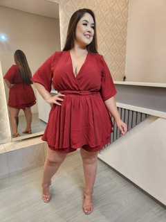 Macaquinho Plus Size Duna Manga 3/4 na internet