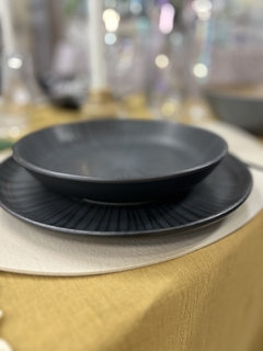 Plato hondo de cerámica ónix - comprar online