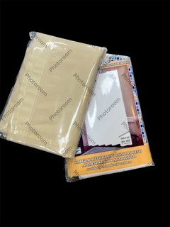Protector plástico para cortina de baño