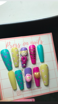 press on nails