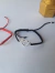 Pulseras de hilo con dije corazón.Regulable de 17 a 23 cm.