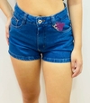 short mom escuro