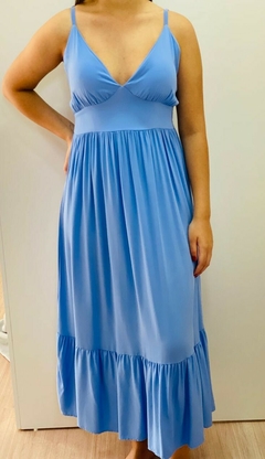 vestido liso com decote na internet