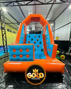 TOBOGÃ PREMIUM ESCALADA COM PISCINA DE BOLINHAS - GOLD BRINQUEDOS - Gold Brinquedos Infláveis