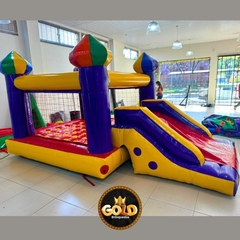 CASTELO COM ESCORREGA - C/ MOTOR - 4.20m x 2.80m - loja online