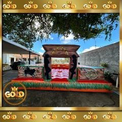 COLCHÃO DE TOURO GRAFITADO - C/ MOTOR - 4.80m x 1.10m x 4.80m - Gold Brinquedos Infláveis