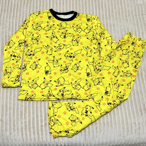 PIJAMA INFANTIL INVIERNO FULL PRINT PIKACHU - comprar online