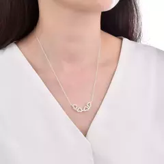 Conjunto corazones en internet